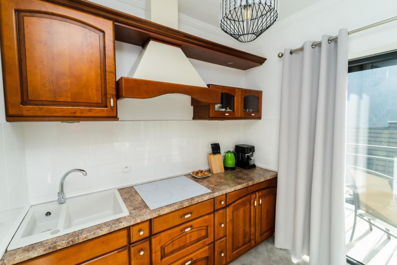Apartview Szkolna Szczyrk By Rent Like Home Ngoại thất bức ảnh